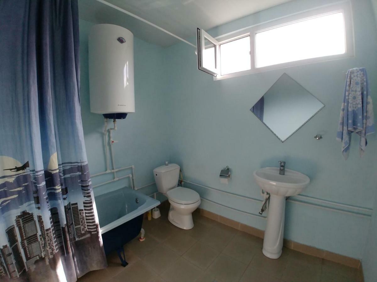 Tatev Guest House Bagian luar foto