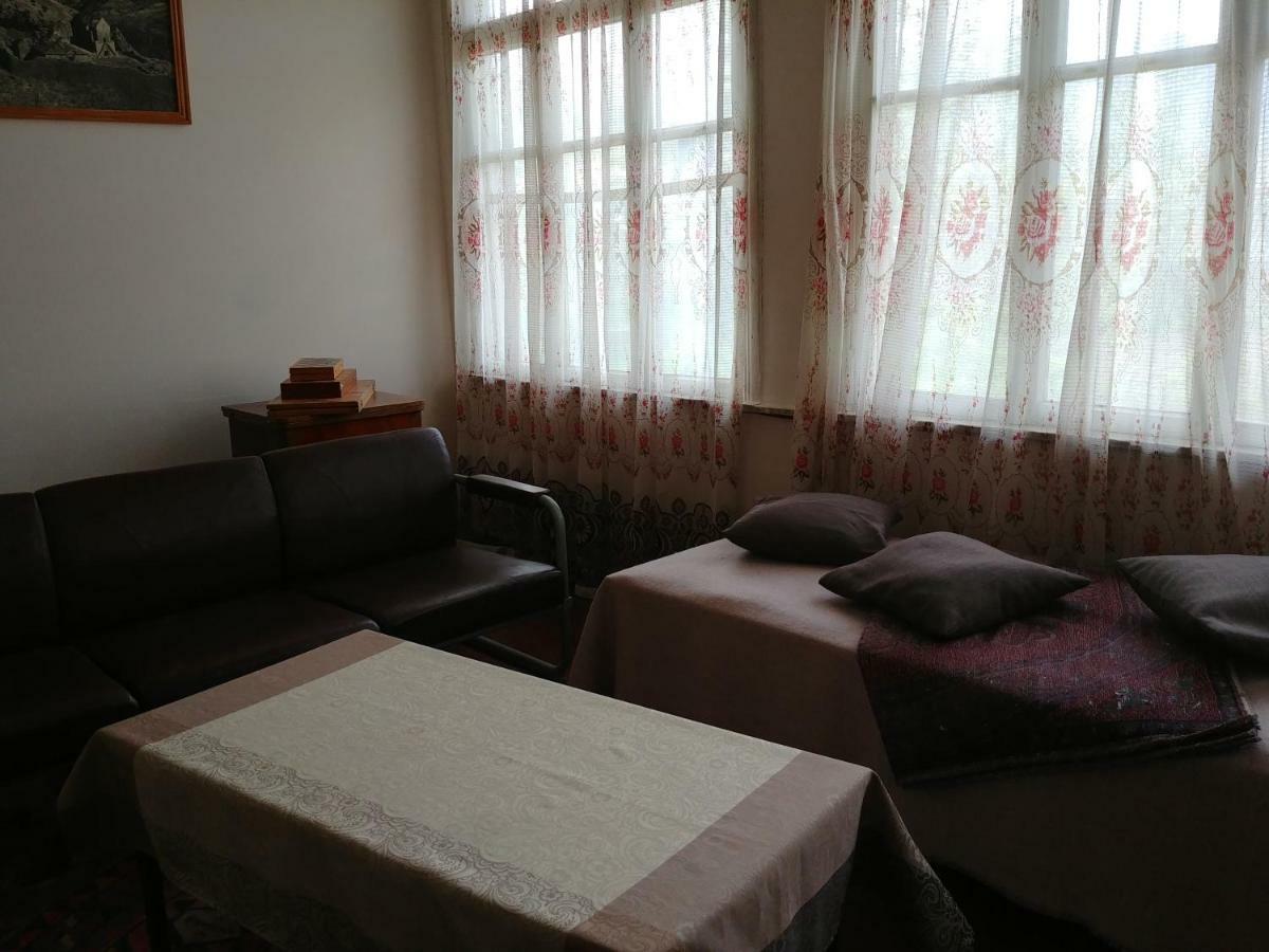 Tatev Guest House Bagian luar foto